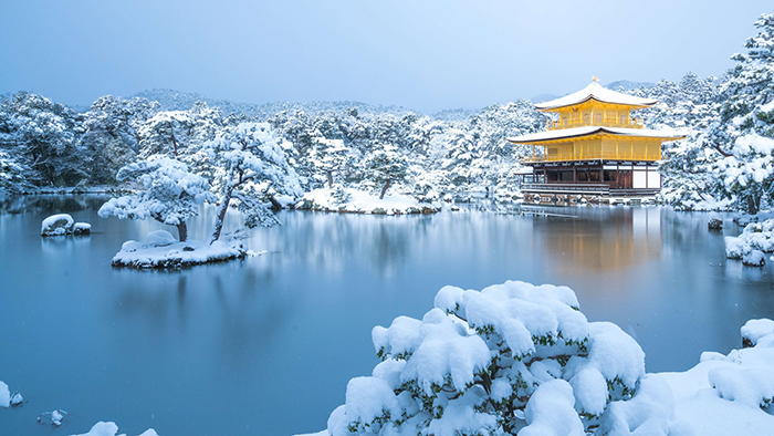 Đền Kinkaku-ji vào mùa đông